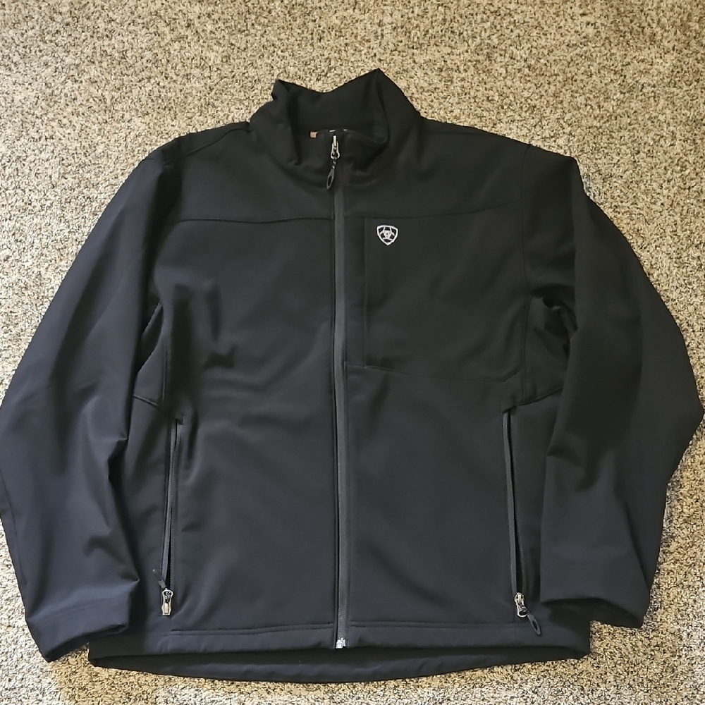 Ariat Black Men's Lightweight Softshell Jacket - Full Zip